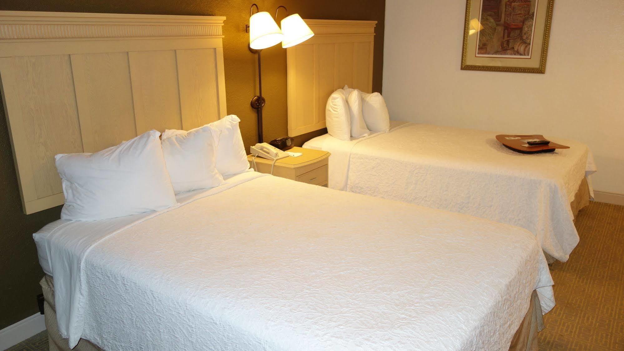 Jameson Inn Of The Golden Isles- Brunswick Εξωτερικό φωτογραφία
